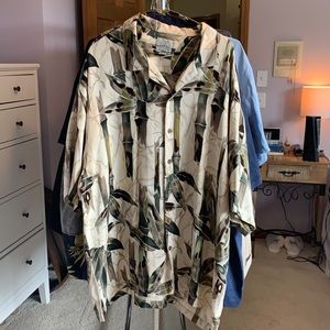 Tommy Bahama 100% Silk Shirt!